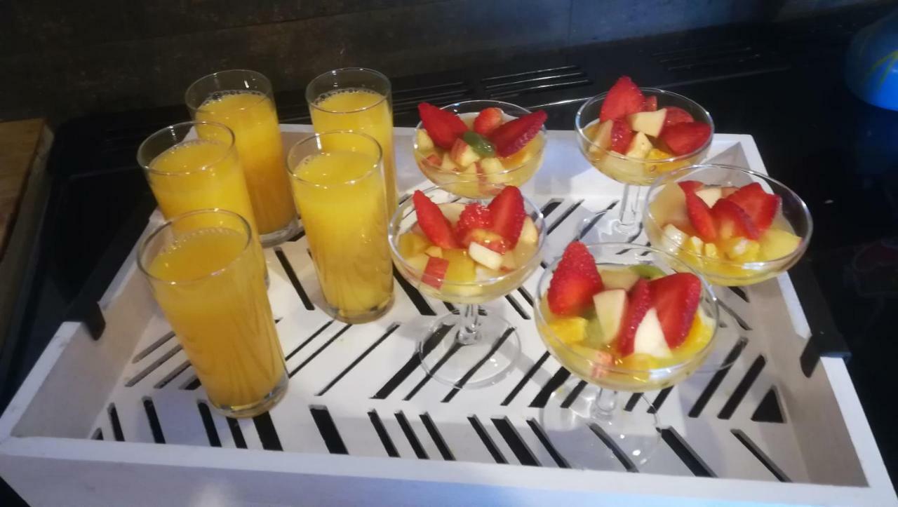 La Gerbaudiere Chambres&Table D Hotes Proche Mont Saint Michel Cuisine Maison Notre-Dame-du-Touchet Εξωτερικό φωτογραφία